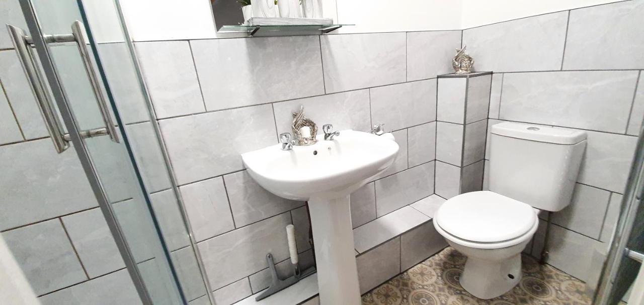 Trendy, Modern Garden Posh Peckham Apartment London Luaran gambar